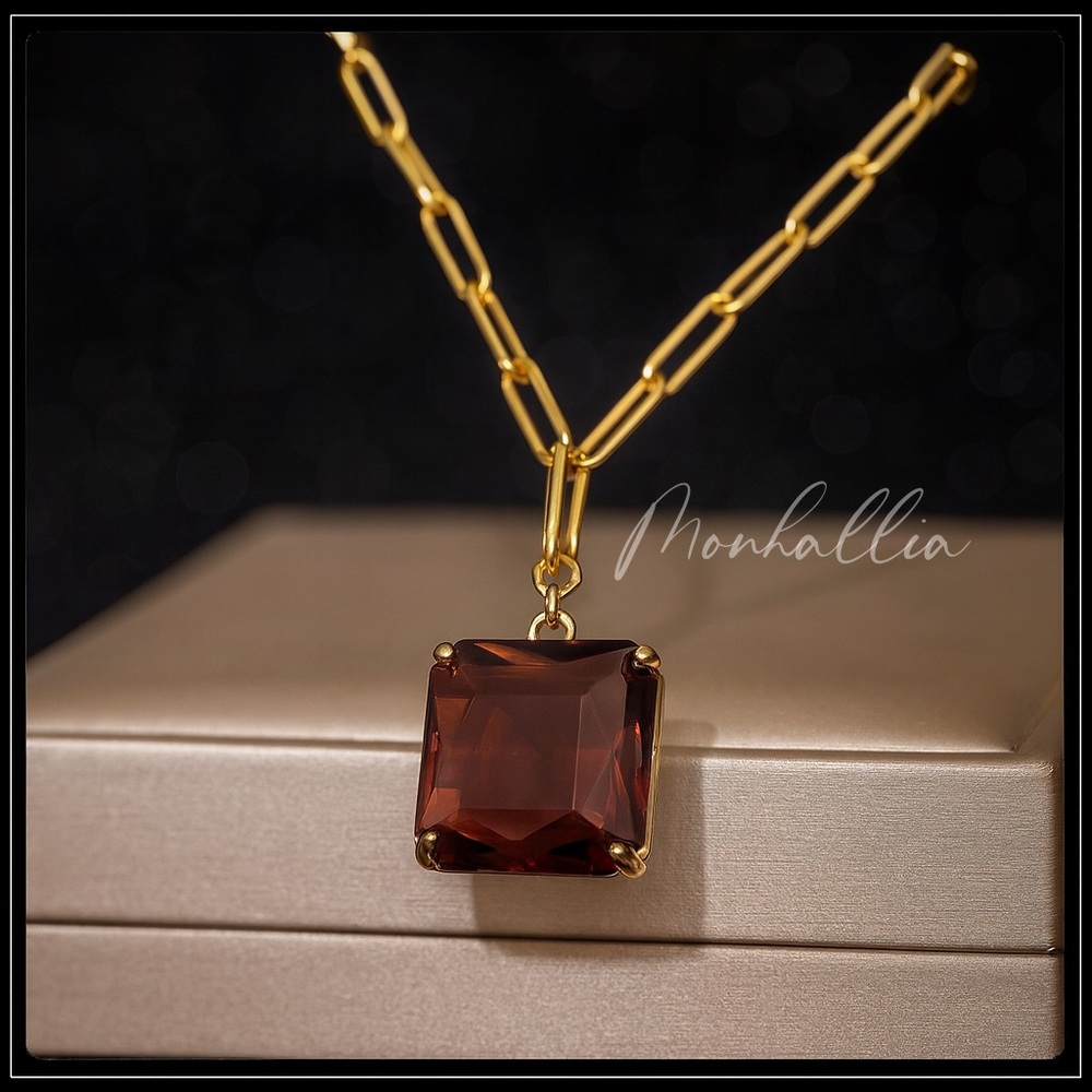 ICE CUBE TRANSLUCENT SMOKY QUARTZ EMERALD CUT GOLD PAPERCLIP LUCITE NECKLACE